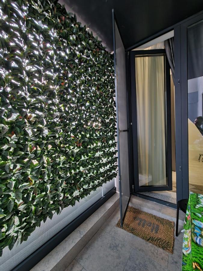 Faleza Nord Apartament De Lux Nou Pe Malul Marii Констанца Экстерьер фото